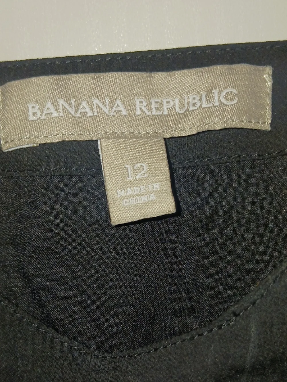 Banana Republic Black Strappy Tank Top - Picture 2 of 4